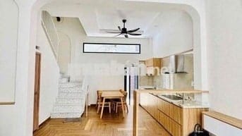 Bán gấp nhà Hồ Văn Tư 3 tầng 3PN 3WC 48m2 chỉ 2,8 tỷ còn TL