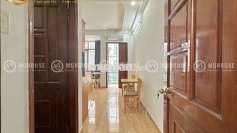 Cho thuê CHDV Ban công, Full nội thất mới xây gần Emart Phan huy ích