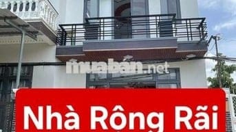 NHÀ RỘNG NỞ HẬU - HẺM Ô TÔ, TRẦN NAM PHÚ