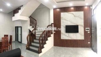 Hơn 90tr/m2 có nhà mới Vạn Phúc,T/Trì-gần phố-51m*4T;MT5,5m;4N