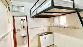 Cho thuê gấp căn hộ giá rẻ hiếm hoi nhà vệ sinh riêng bếp riêng không