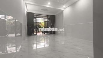 BÁN NHÀ CẤP 4 – ĐẤT RỘNG 110M²  TRUNG TÂM THỊ TRẤN HÓC MÔN GIÁ 4.99 TỶ