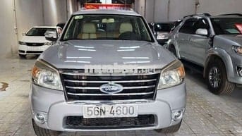 Ford everest 2009 2.5L 4x4 MT