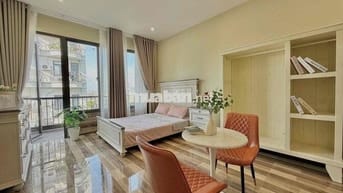 Căn hộ ban công cao cấp cạnh Lotte Mart Quận 7 full nội thất tiện nghi