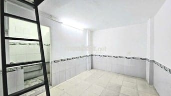 GIỮ PHÒNG ĐẾN THÁNG 10 PHÒNG TRỌ NGAY CẦU VƯỢT LINH XUÂN, NÔNG LÂM,UEL