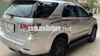 Toyota Fortuner 2016 2.7V 4x2 - 68000 km