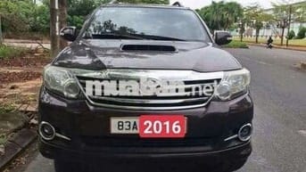 Bán xe fortuner 2016 số sàn máy dầu