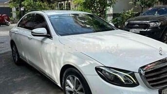 Mercedes Benz E Class 2018 E200 - 130000 km