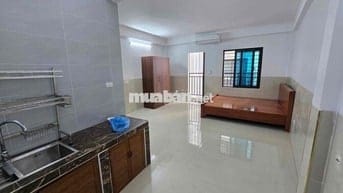Ccmn 32m2 đủ đồ điều hoà có thang máy - nhà mới xây 9/25 trung tâm 322