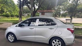Hyundai Grand i10 2019 1.2 sedan - 700000 km