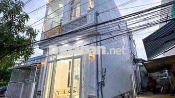 NHÀ BÁN HEM 12/20 nguyen van cừ