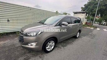 Toyota Innova 2020 2.0E - 73000 km