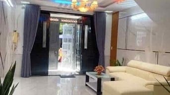 Giá tốt chủ bán gấp nhà dt49m2 Hoàng Hoa Thám, Bình Thạnh. SHR hẻm oto