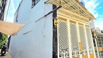 Nhà Đẹp 1 Lầu – Mặt Tiền Kinh Doanh – Xe Hơi Tới Nhà –Nhà Bè Gần Quận