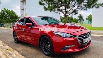 Mazda 3 2018 1.5 AT