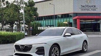 VinFast Lux A2.0 2019 Plus 2.0 AT - 65000 km