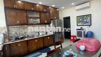 Bán nhà phố Lê Trực, quận Ba Đình, 51 m , 8, 9 tỷ . 5 tầng