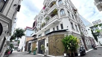 Chính chủ cần bấn gấp căn biệt thư gốc 2mặt tiền 1trệt3lầu nhà còn mới