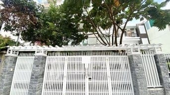 CHO THUÊ BIỆT THỰ 6 PHÒNG GIÁ 20 TRIỆU/THÁNG KHU VỰC TRUNG TÂM