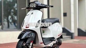 Vespa Sprint S125 ABS