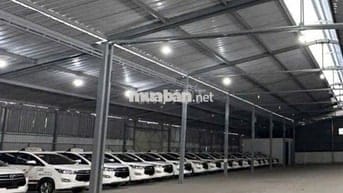 Kho lớn diện tích lên đến 1200m2 cần cho thuê ở Nguyễn Văn Quỳ có pccc