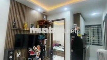Bán CCMN Mới Đẹp 2n1wc - Chùa Láng, Đh Ngoại Thương