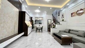 Nhà đẹp Lạc Long Quân, Tây Hồ, đáng sống, mặt tiền rộng, 72mx5t, 11.5t