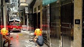 7,5 tỷ 27/31M2 Ô TÔ VF3 QUA NHÀ - 5 TẦNG - TRỊNH ĐÌNH CỬU - HOÀNG MAI