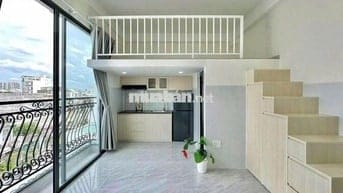 Căn hộ có Gác mới xây có cửa sổ thoáng ,Full Nội Thất gần CV Làng hoa
