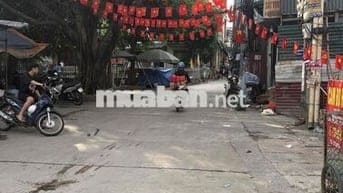 Bán đất Yên Xá 39m2, lô góc 3 thoáng, gần mặt phố