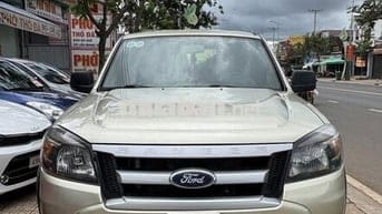 Ford Ranger 2009 XLT 2.5L 4x4 MT - 300000 km