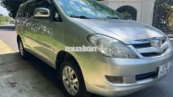 Toyota Innova 2006 G - 150000 km
