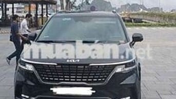 Kia Carnival 2022 2.2D Signature 7 ghế (clone)