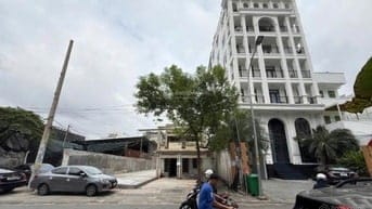 Bán 365,3m2 (10,51 x 35m) đất mặt tiền Quốc Hương, giá chỉ 85 tỷ.