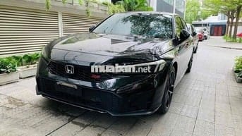 Honda Civic RS 2024 - 9800 km Siêu Đẹp Hãng Bán
