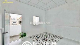 🌹 BAN CÔNG và 1 PHÒNG NGỦ TÁCH BẾP có GIƯỜNG, NỆM, MÁY LẠNH có sẵn 🌹