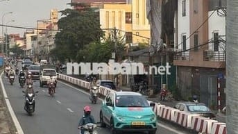 Nhà 3 tầng dân xây 41m2, ô tô đậu cách nhà 15m