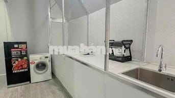 CHO THUÊ CHDV 1PN NẰM SÁT BÊN QUẬN 1