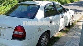 Daewoo Nubira 2003  1.6 MT - 12450 km