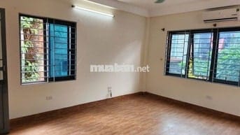 Phòng trọ mới xây, 40m, riêng biệt, đầy đủ tiện nghi - tại phố 8-3