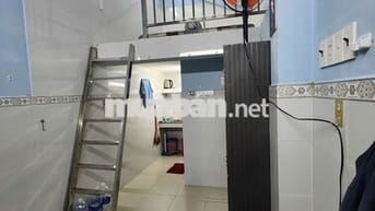 PASS PHÒNG 16M2, GÁC ĐÚC 2.4TR (SÁT TRƯỜNG UTS), WC/BẾP RIÊNG. 24/24