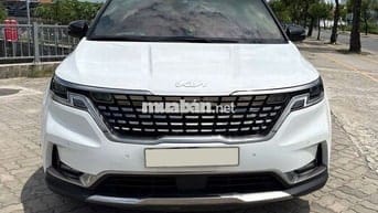 Kia Carnival 2023 Signature 2.2D - 27500 km