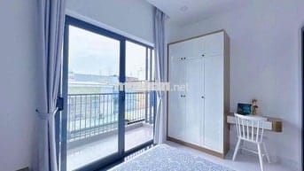 Thuê Căn Hộ 2PN Ban Công Thang Máy Ngay Nơ Trang Long Gần VLU CS3, ...