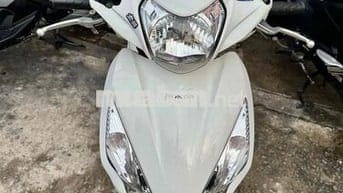 ✳️✳️ Vision trắng nâu đký cuối 2018 xe đẹp có góp
