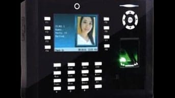 Máy chấm công vân tay àng chính hang giá cạnh tranh