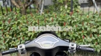 VESPA UP SPRINT Tặng Dầu Máy Dầu Láp Quạt Xoay Gió