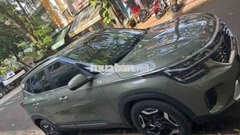 Kia Seltos 2024 Turbo Luxury 1.5 AT - 4892 km