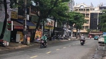 CHO THUÊ NHÀ MẶT TIỀN BÙI ĐÌNH TUÝ PHƯỜNG 24 QUẬN BÌNH THẠNH