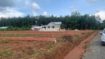 Long Hà Bình Phước 370m2, mặt tiền đg 18m, gần 2 KCN hỗ trợ vay 70%