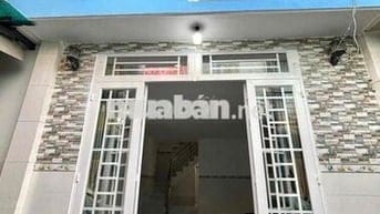 NHÀ DƯỚI 600TR kế CẦU LỚN HÓC MÔN 2PN rộng ( cam kết giá đúng)